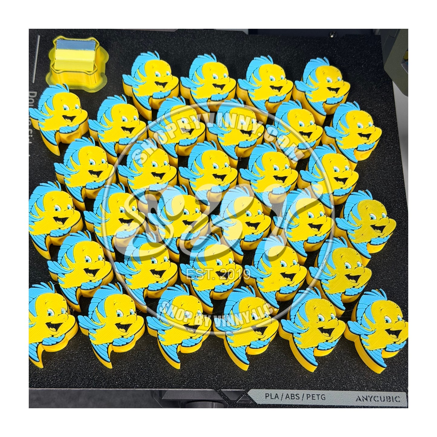FLOUNDER - STRAW TOPPERS