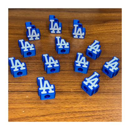 12 PCS LA DODGERS STRAW DECORATIONS - SPORTS